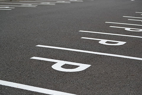 駐車場のライン