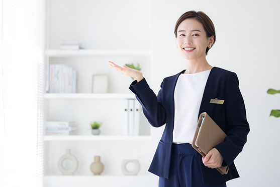 月極駐車場が埋まらない対策方法を提案する人