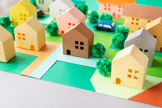 家と住宅街の模型