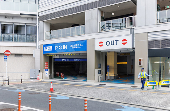 入り口が分かりやすい駐車場