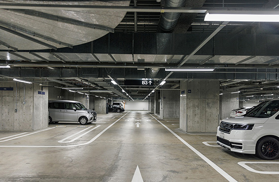 充実した設備の駐車場